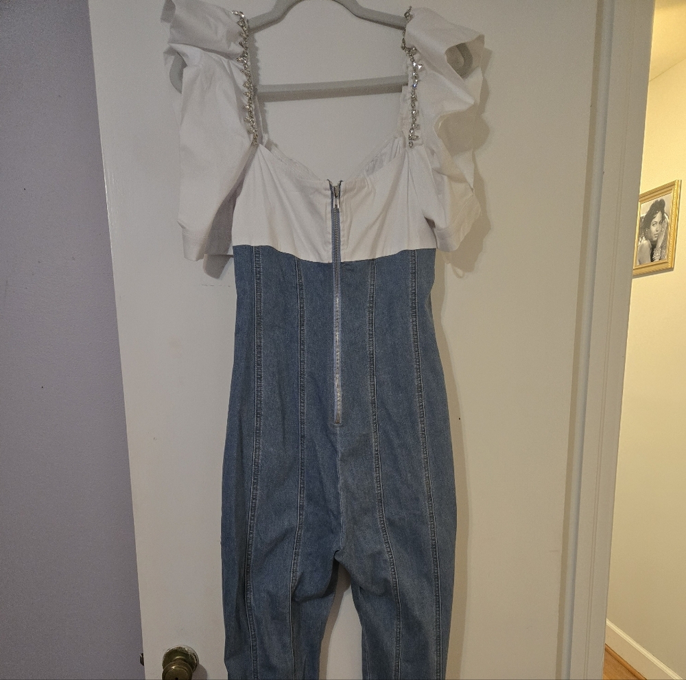 Stylish White and Denim Jumpsuit - Picture 4 of 5